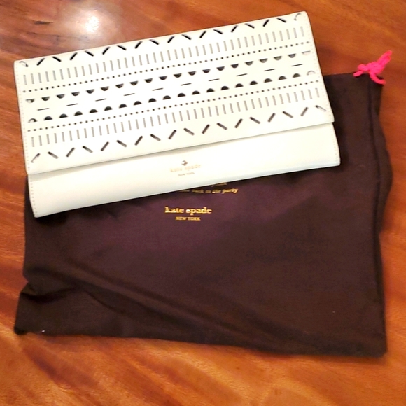 Handbag - Picture 1 of 7